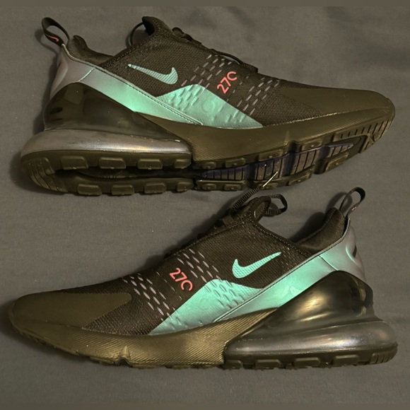 Nike Air Max 270 Throwback Future Men’s Size 13 Black/Laser Fuchsia Like New - Picture 6 of 14